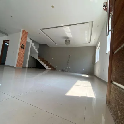 Imagem VENDO CASA AMPLA VILA VALQUREIRE, JACAREPAGUÁ COM 250 m²