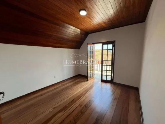 Imagem Casa à venda, com 4 quartos, 235m2