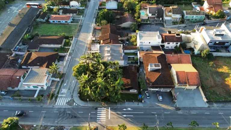 Imagem Area no Bairro Floresta Comercial e Residencial