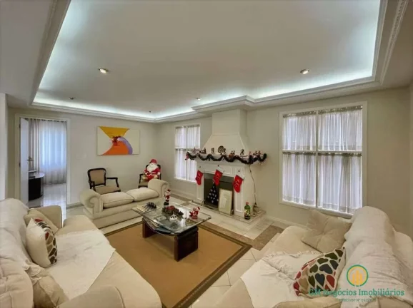 Imagem Cond São Paulo II - Casa linda, 4 suítes, piscina, gourmet, condo completo!