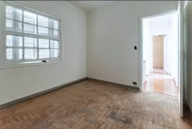 Imagem Casa Planalto Paulista - 151M², 3 Dorms, 2 Lavabos, 2 Vagas.