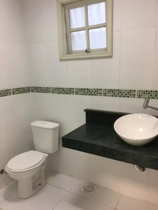 Imagem Casa Residencial/ Comercial de 2 pavimentos e edícula em São Leopoldo próximo ao Shopping