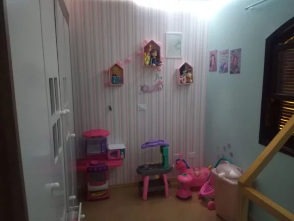 Imagem Sobrado com 3 dormitórios à venda por R$ 450.000,00 - Jardim do Castelo - Ferraz de Vasconcelos/SP