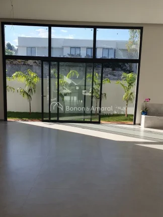 Imagem Casa a venda no Condomínio EntreVerdes Campinas- Sousas

Com 496m² de área construída e 1000 m²...