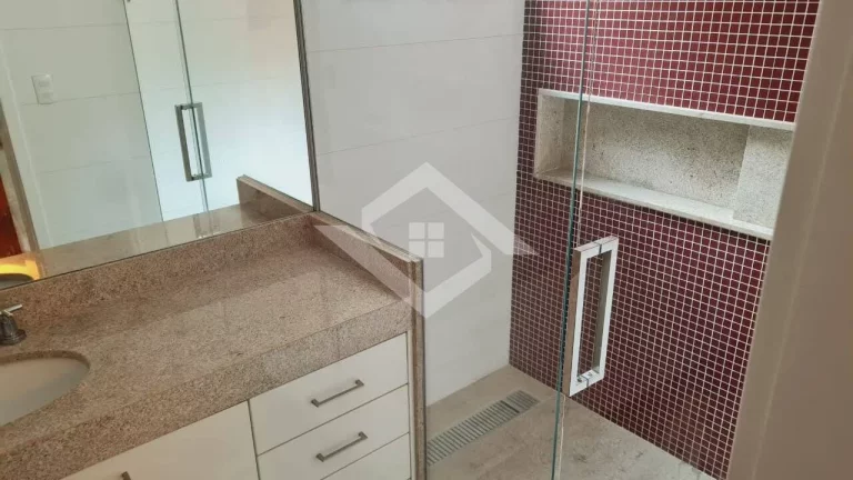 Imagem Apartamento Duplex Leblon 195m² – 3 Quartos, 2 Suítes, Quadra da Praia