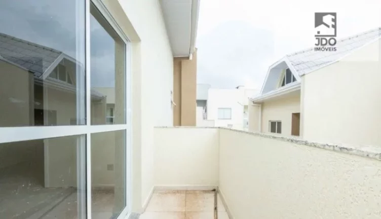 Imagem Sobrado em Condomínio a Venda no bairro Campo Comprido - Curitiba, PR