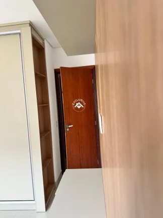 Imagem Casa para Venda em Porto Seguro, Rua Jacaranda, 3 dormitórios, 1 suíte, 2 banheiros, 1 vaga