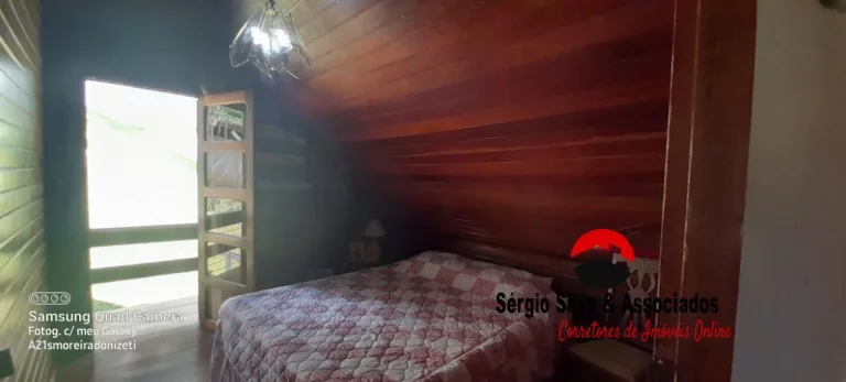 Imagem Casa a Venda na Região da Vila Natal Campos do Jordão - SP.