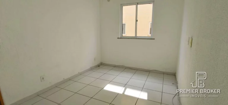 Imagem Apartamento à venda, 52 m² por R$ 249.900,00 - Ermitage - Teresópolis/RJ