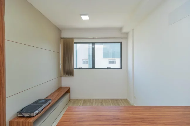 Imagem Apartamento de 1 quarto no bairro Juvevê