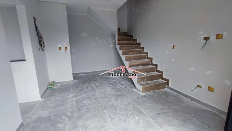Imagem Casa com 3 dormitórios à venda, 90 m² por R$ 480.000 - Tude Bastos - Praia Grande/SP