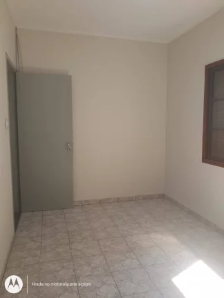 Imagem Casa Maravilhosa com 202 m² 3 Dormitórios Estuda Permuta por Apartamento
