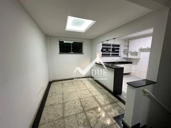 Imagem Sobrado com 3 dormitórios à venda, 145 m² por R$ 959.000,00 - Aparecida - Santos/SP