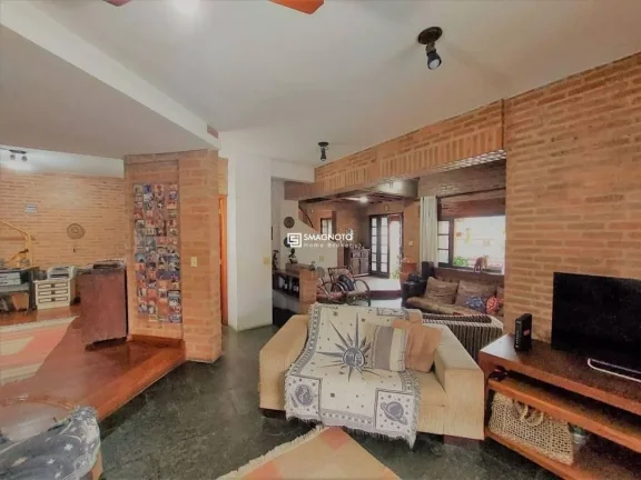 Imagem Sobrado com 4 dormitórios à venda, 452 m² por R$ 1.300.000,00 - Nova Piracicaba - Piracicaba/SP