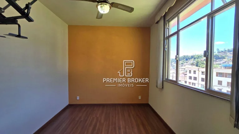 Imagem Apartamento à venda, 56 m² por R$ 320.000,00 - Tijuca - Teresópolis/RJ