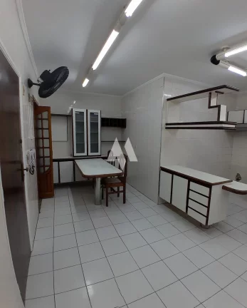 Imagem Locação - Apartamento Alto Padrão - 03 Quartos com suíte master - Ponta da Praia