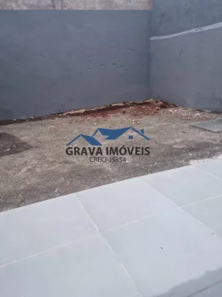 Imagem Casa Geminada para Venda em Sarandi, Jardim Monterey, 2 dormitórios, 1 banheiro, 2 vagas