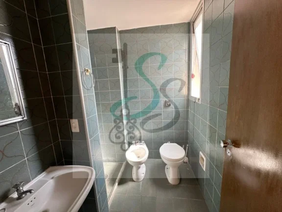 Imagem Apartamento à venda na Vila Itapura, Campinas/SP. Prédio com 10 andares, posição frente e sol da manhã, imóvel aceita pets, possui área de serviço, i