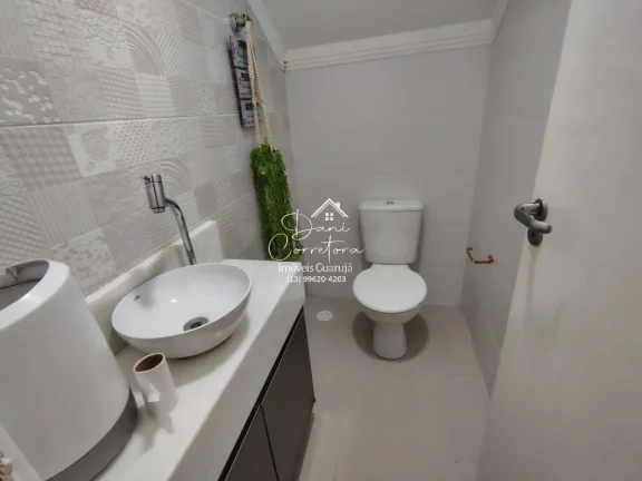 Imagem Casa para locação no Jardim Las Palmas, Guarujá-SP: 3 quartos, 1 suíte, 2 salas, 1 vaga de garagem, 160m² de área.