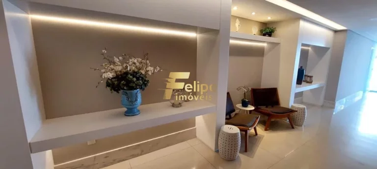 Imagem Maravilhoso apartamento à venda, localizado no coração da cidade com VISTA MAR !!!