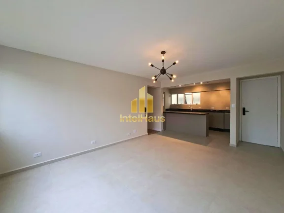 Imagem Apresentamos um excelente apartamento totalmente reformado e pronto para morar no bairro Água Verde...