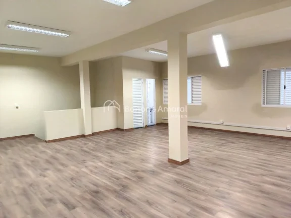 Imagem Galpão para venda na Vila Georgina em Campinas, 3 vagas na frente, 350 m²
São 3 pavimentos, o té...