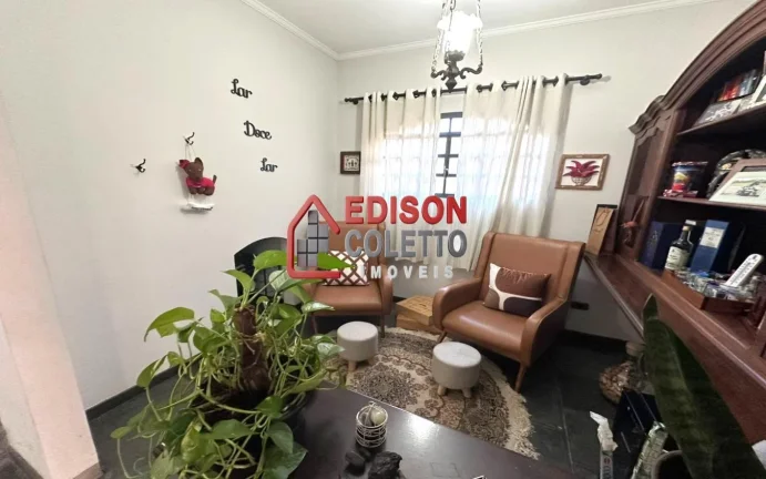 Imagem Casa de Luxo com Vista para a ESALQ - São Judas, Piracicaba!!