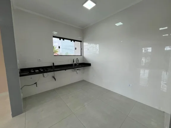 Imagem Casa para Venda em Itanhaém, Jardim Suarão (Praia), 3 dormitórios, 1 suíte, 2 banheiros, 3 vagas