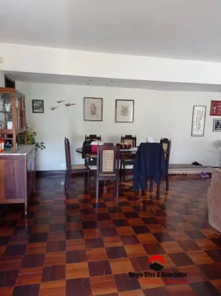 Imagem Casa a Venda na Região do Vila Inglesa em campos do jordao - SP.