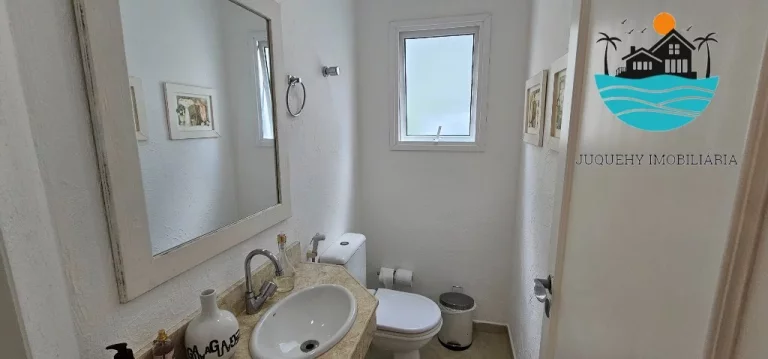 Imagem Casa em condomínio para locação em Juquehy com 4 suítes, piscina coletiva, serv. praia, 150m da praia - Acomodação 10 pessoas | Juquehy Imobiliária