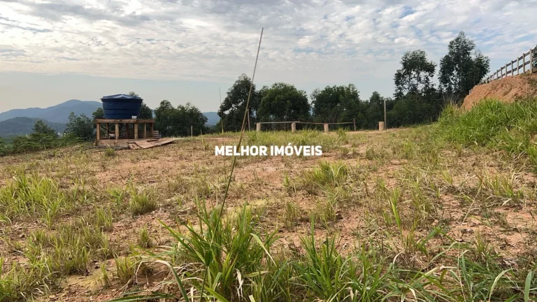 Imagem Chácara á venda com 3.660 m² - Camboriú.