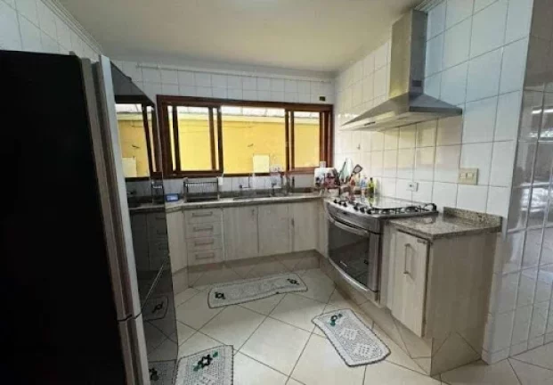 Imagem Sobrado com 3 dormitórios à venda, 238 m² por R$ 1.200.000,00 - Vila Augusta - Guarulhos/SP