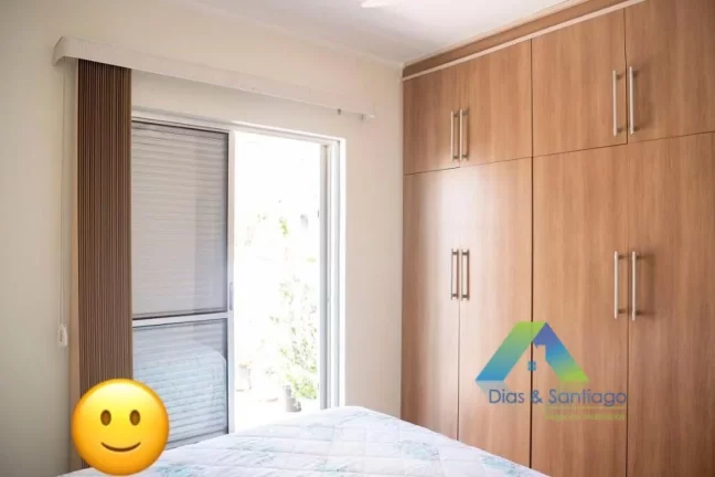 Imagem VILA VERMELHA Lindo sobrado 160 metros, 3 dormitórios, 1 suíte, 2 vagas com ótimo valor e localização.