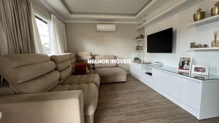 Imagem Casa a venda no bairro São Judas em Itajaí
