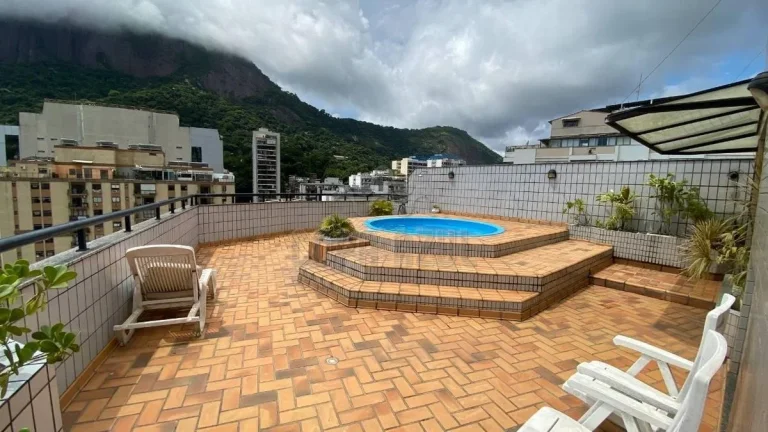 Imagem Lagoa - Residencial › Cobertura com 4 quarto(s) a Venda