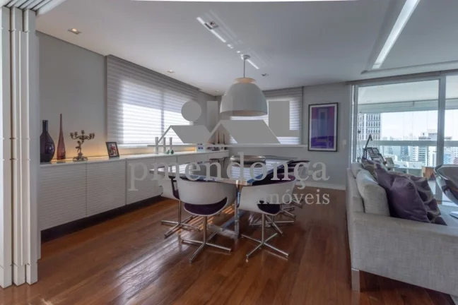 Imagem Apartamento em Perdizes com 4 quartos (4 suítes) e 5 vagas, 267m²