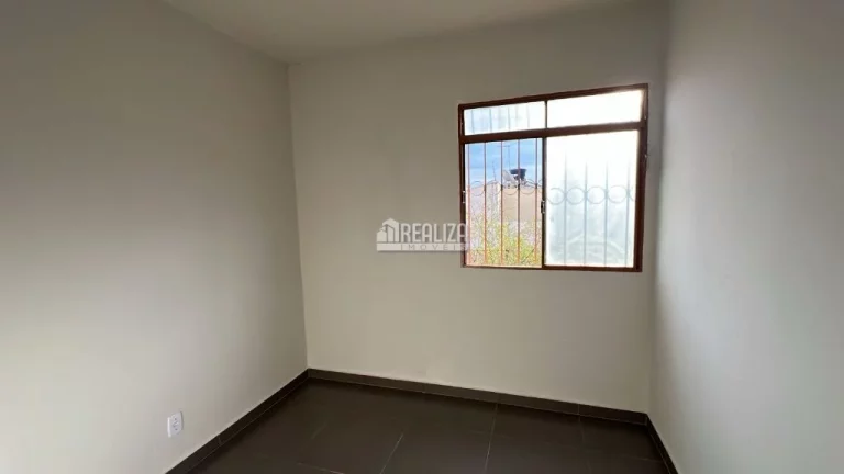 Imagem Casa de 3 quartos para alugar em Uberaba - Conjunto Pontal