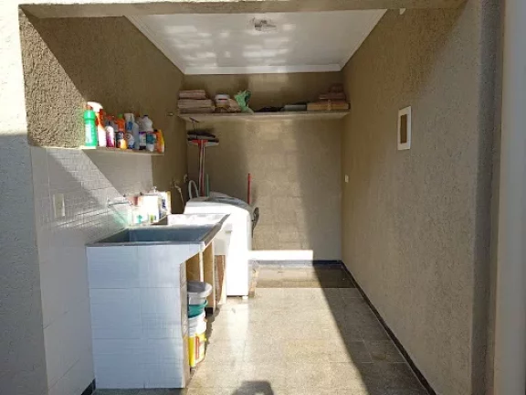 Imagem Casa com 4 dormitórios para alugar, 200 m² por R$ 10.300,00/mês - Vila Milton - Guarulhos/SP