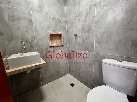 Imagem Casa sobreposta 3 dormitórios baixa com piscina no bairro do Embaré em Santos por R$1.390.000