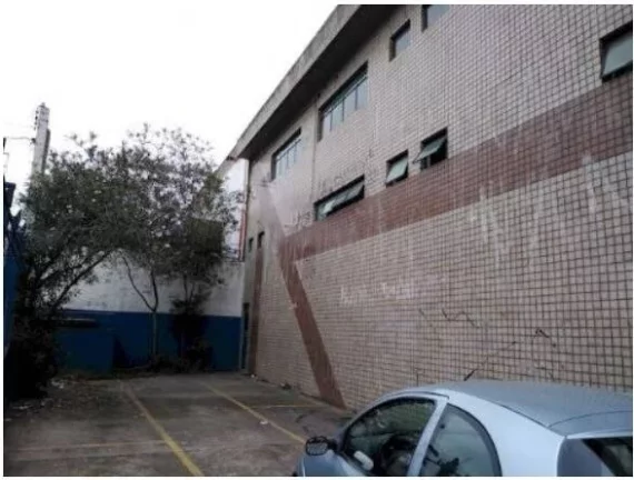 Imagem Seu próximo ponto comercial está aqui — espaço amplo, funcional e pronto.