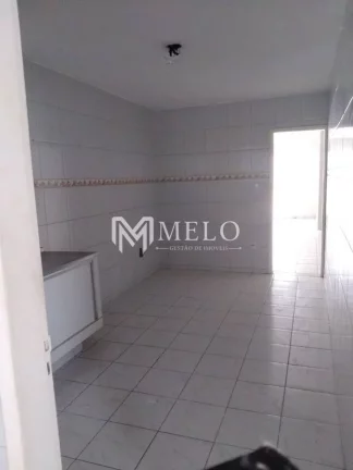 Imagem Oportunidade Imperdível em Encruzilhada: 120m² com 3 Quartos e Suíte.