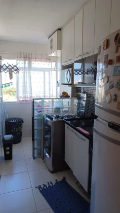 Imagem Apartamento à venda em Camorim, Rio de Janeiro - 2 quartos, 1 sala, 1 banheiro, 1 vaga de garagem, 50m² de área.