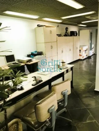 Imagem Prédio Comercial à Venda em Chácara Inglesa - São Paulo/SP.