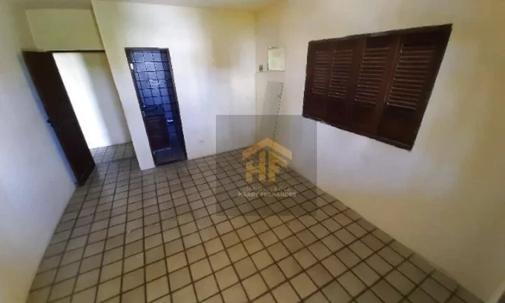 Imagem Casa com 08 quartos, localizada em Fragoso, Olinda - Pernambuco