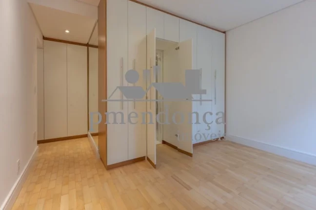 Imagem Higienópolis, apartamento reformado com 3 suítes e 1 vaga, 130m²