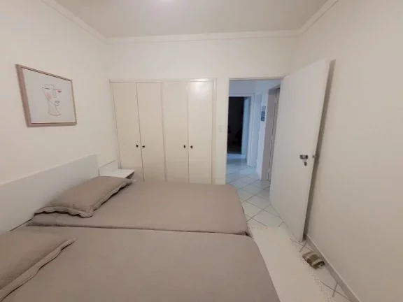 Imagem PITANGUEIRAS – UMA QUADRA DA PRAIA, MARAVILHOSO APTO TOTALMENTE REFORMADO E DECORADO, COM 121,60 M² ÚTEIS, BELÍSSIMA VISA MAR, 01 VAGA DE GARAGEM