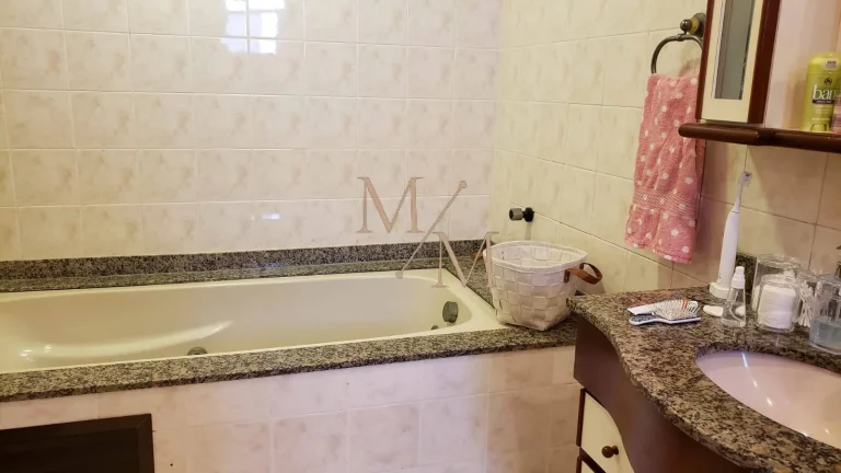 Imagem Apartamento a venda com 4 dormitórios, 2 suítes, 3 vagas, dep completa.