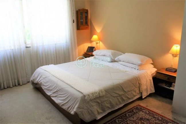 Imagem Apartamento à venda no Itaim - Área: 151m² - 03 dormitórios - sendo 01 suíte (todos bem espaço...