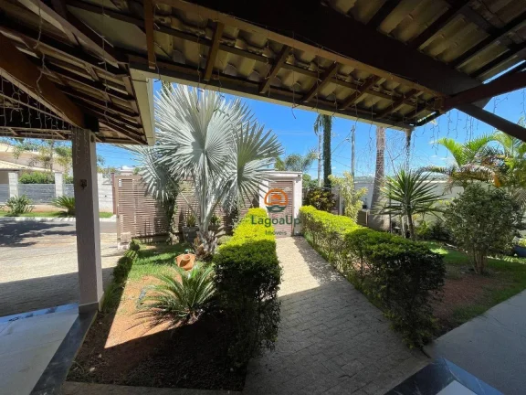 Imagem Casa com 4 dormitórios à venda, 225 m² por R$ 1.590.000 - Condomínio Solar Primavera - Lagoa Santa/MG