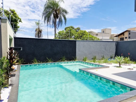Imagem Casa térrea de alto padrão com 1 suíte máster e 2 suítes na Vila Nascente